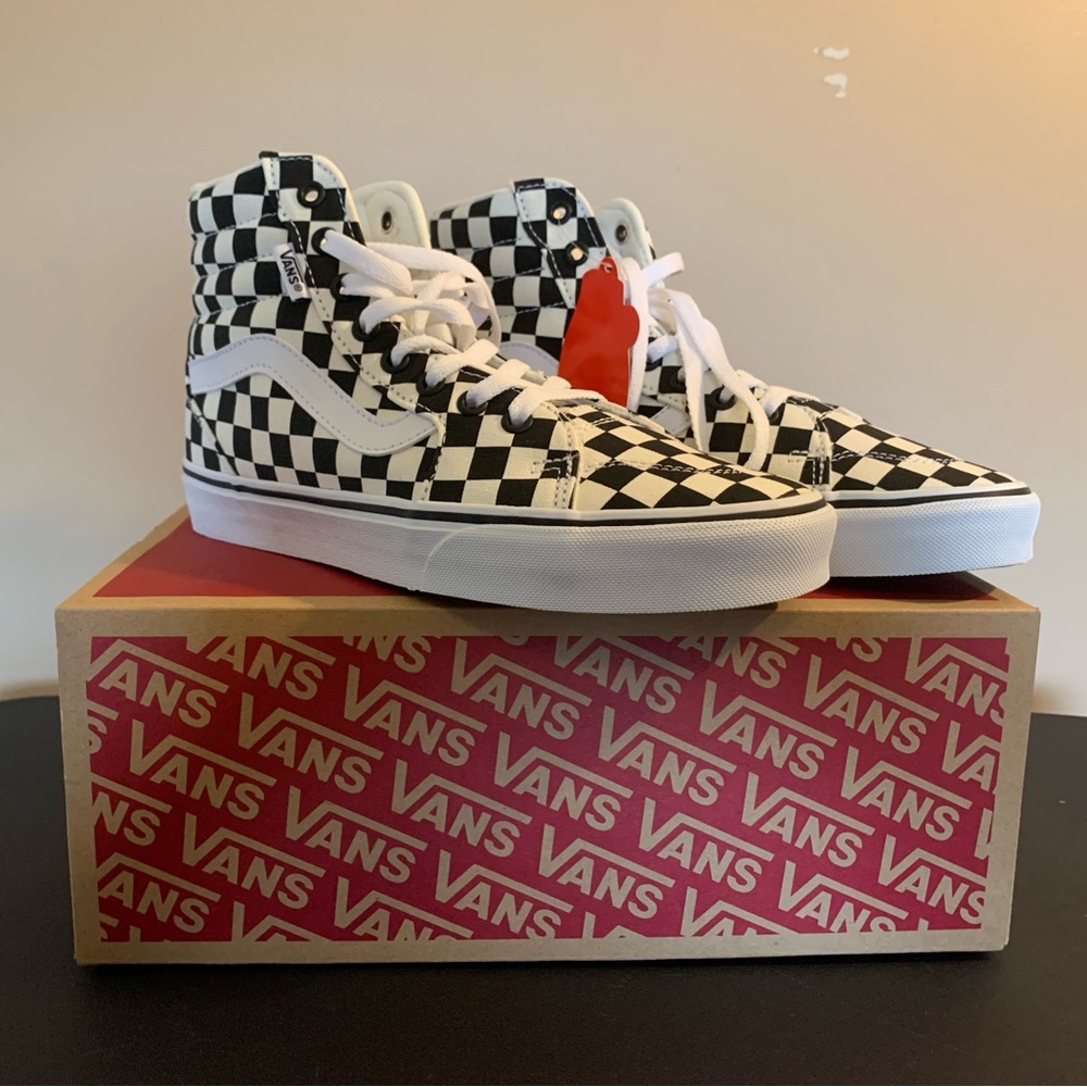 Checkerboard Vans Sneakers Brand New Women 8